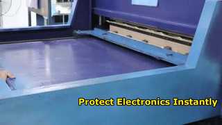 Plastic vacuum formed wine bottle tray